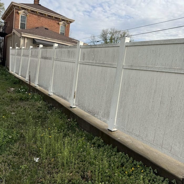 fence-cleaning-service-in-indianapolis-in